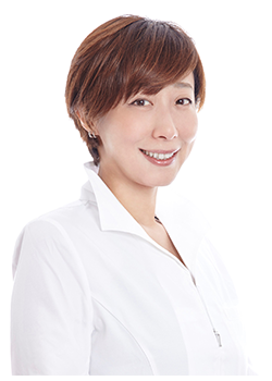 矯正医 粕谷景子